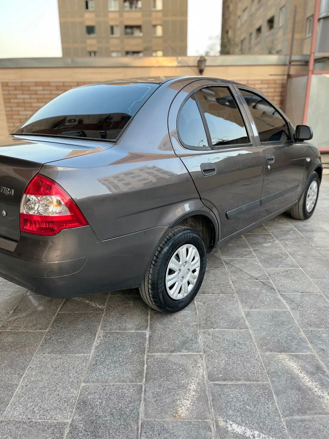 تیبا صندوق دار SX - 1391