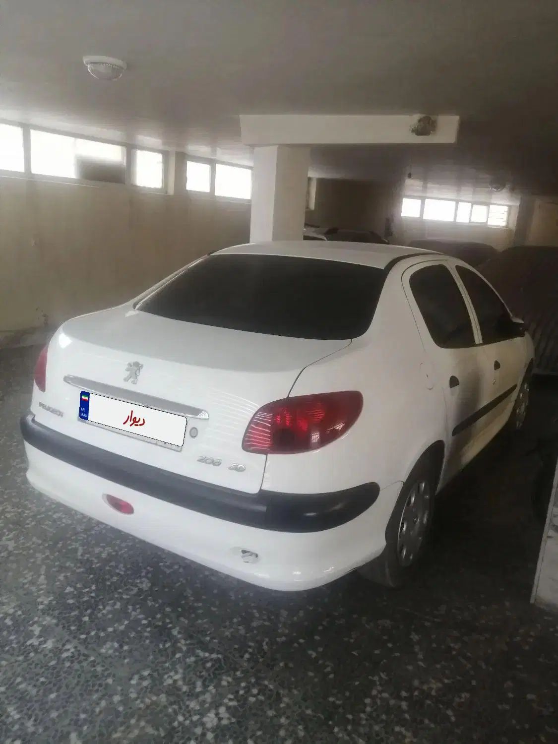 پژو ۲۰۶ صندوق دار v8 - 1394
