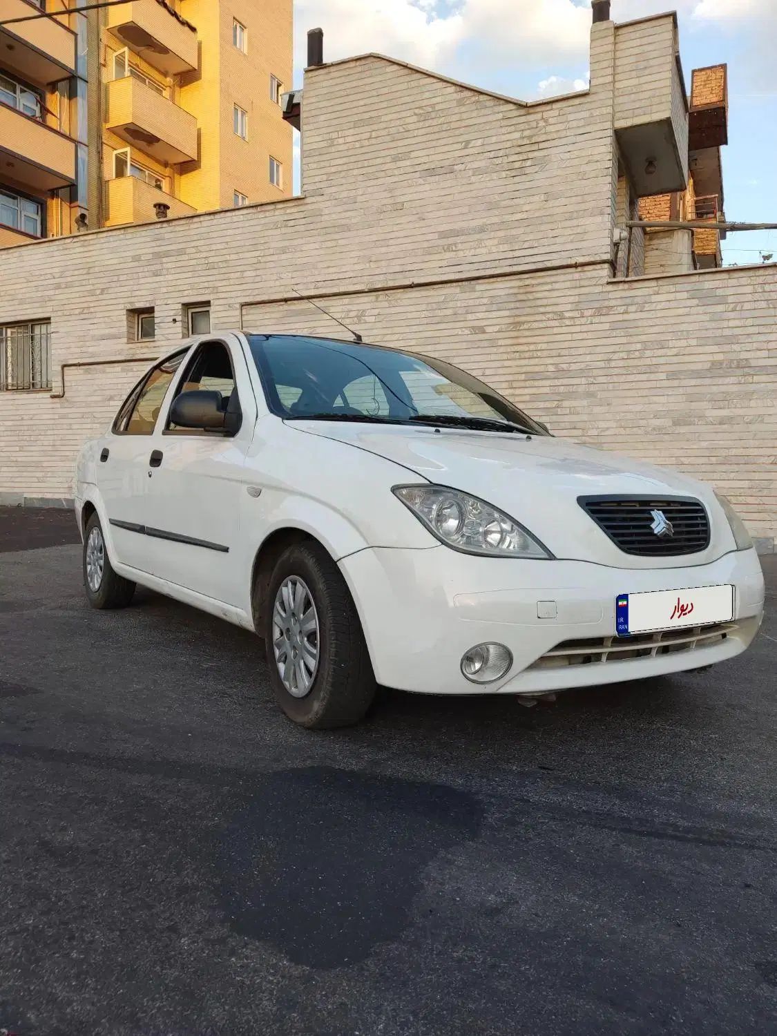تیبا صندوق دار SX - 1399