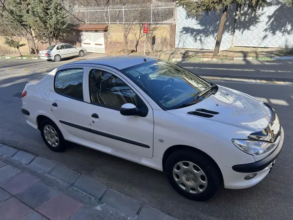 پژو ۲۰۶ صندوق دار v8 - 1398