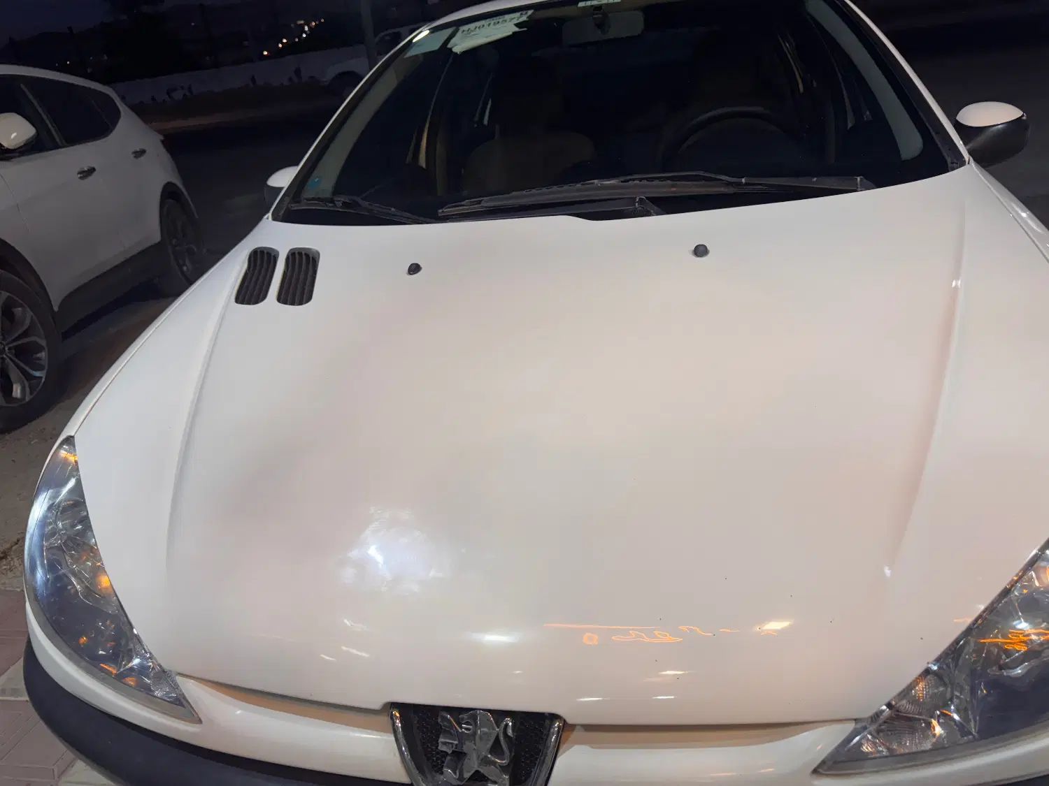 پژو ۲۰۶ صندوق دار v8 - 1396