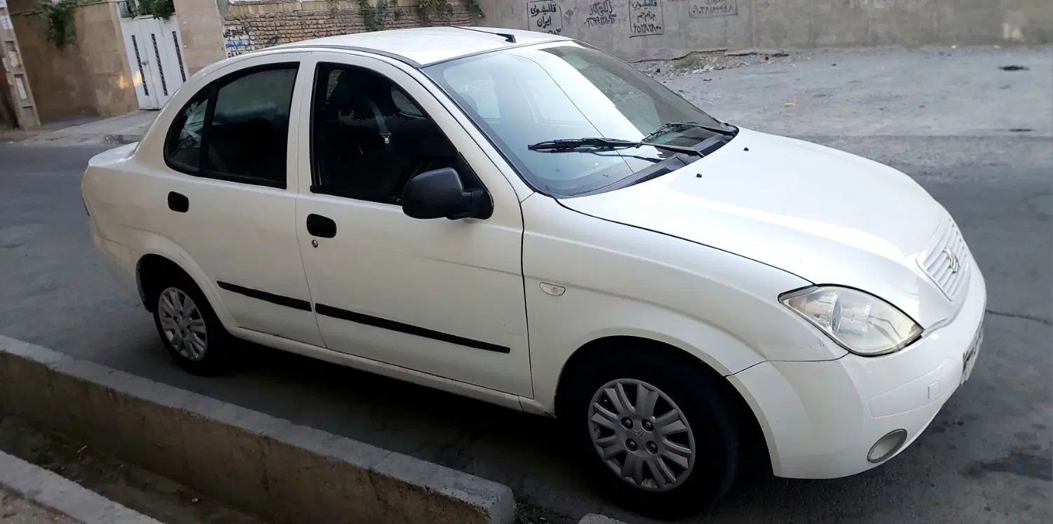 تیبا صندوق دار SX - 1398
