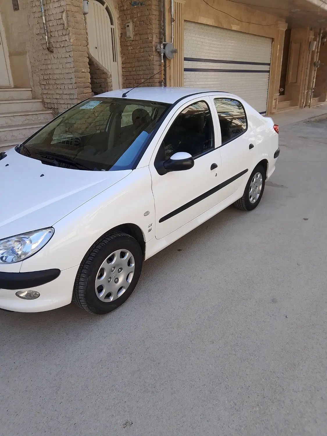 پژو ۲۰۶ صندوق دار v8 - 1399