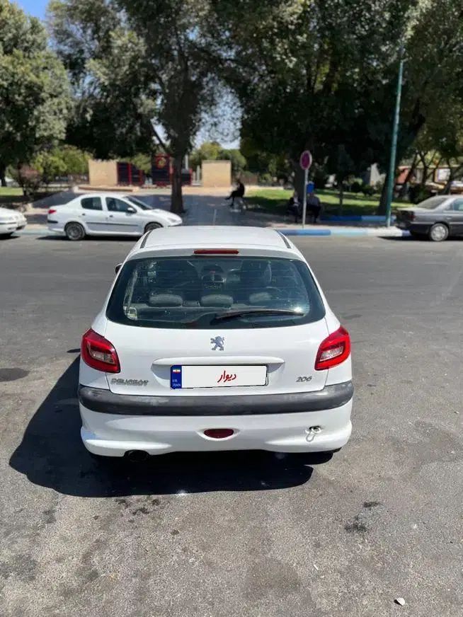 پژو 206 تیپ 5 - 1392