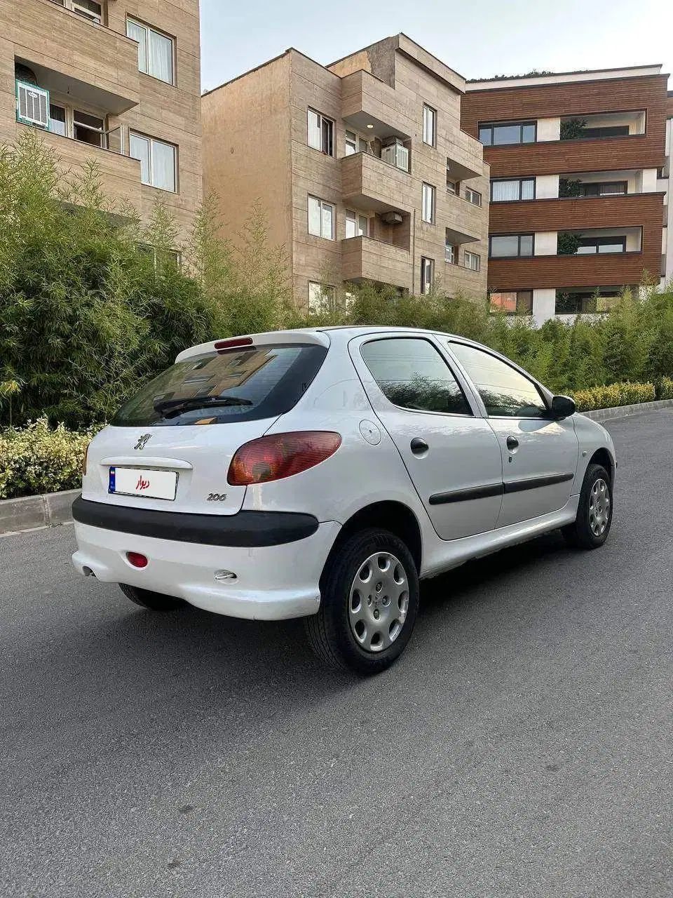 پژو 206 تیپ 5 - 1392