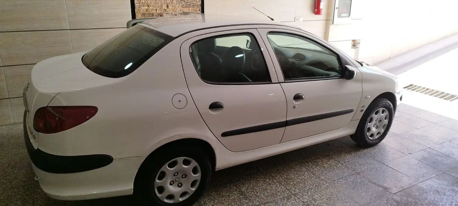 پژو ۲۰۶ صندوق دار v8 - 1388