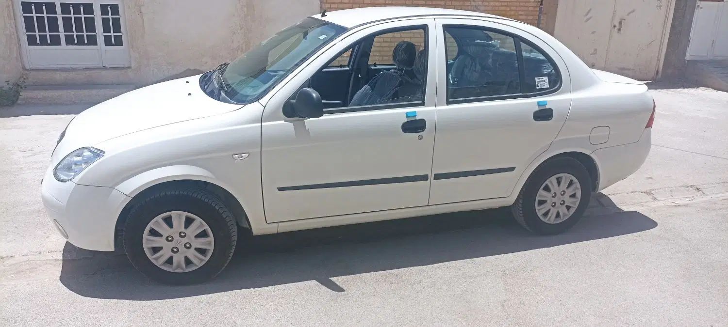 تیبا صندوق دار EX - 1395