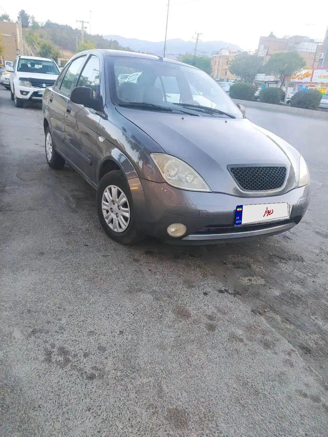 تیبا صندوق دار SX - 1393