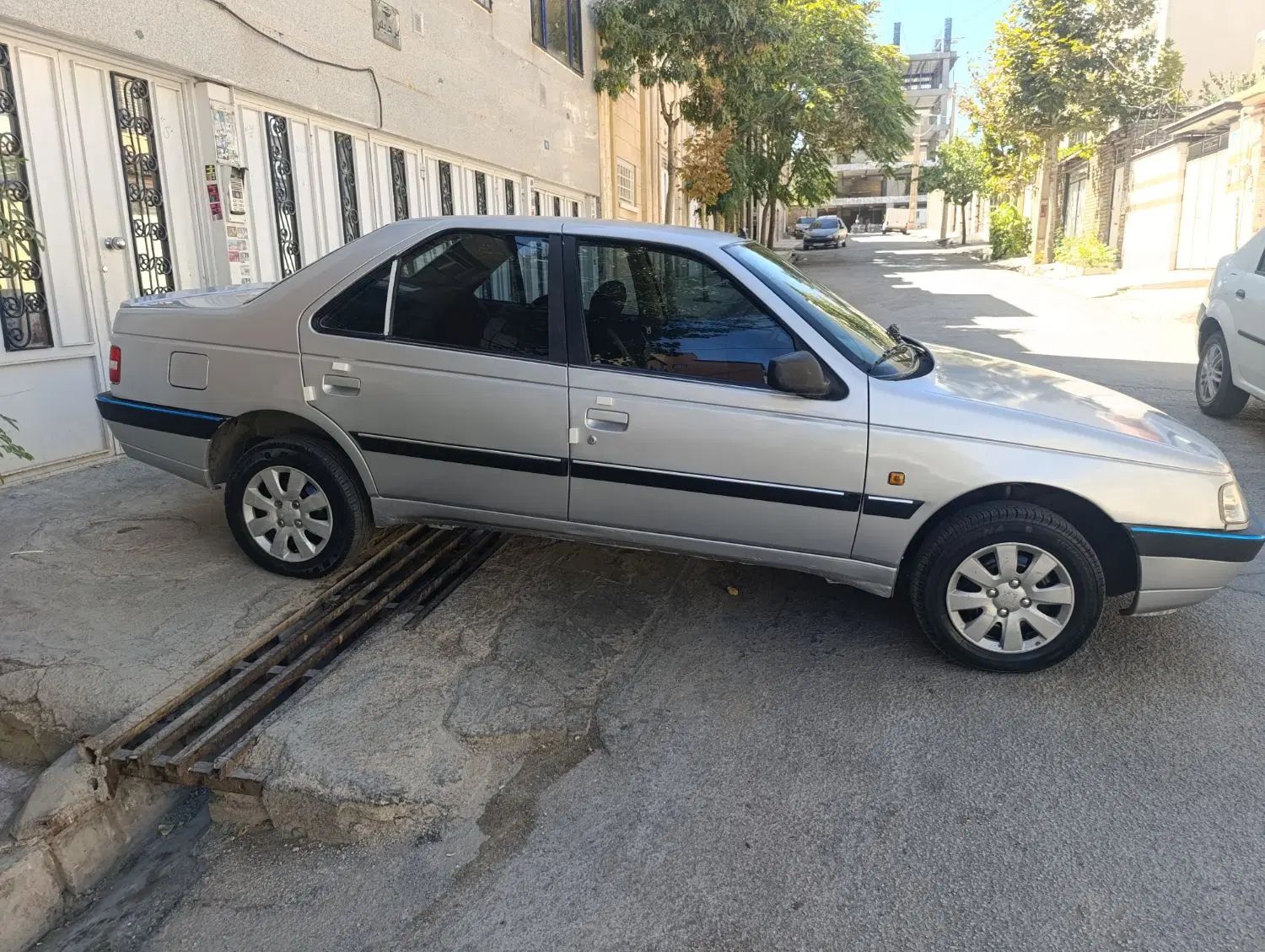 پژو 405 SLX بنزینی  XU7 - 1389