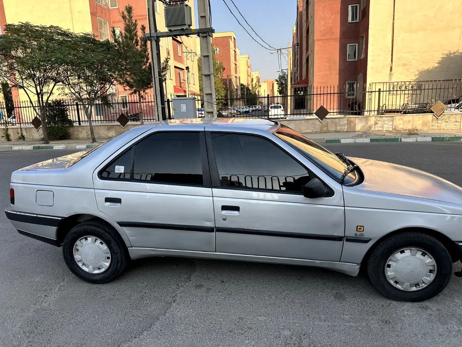پژو 405 GLX - 1385