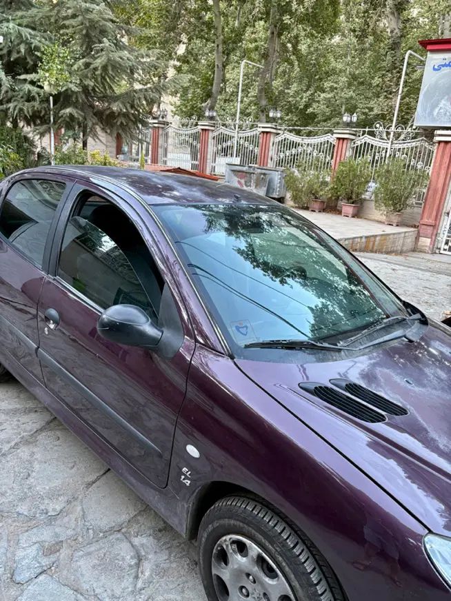 پژو ۲۰۶ صندوق دار v20 - 1389