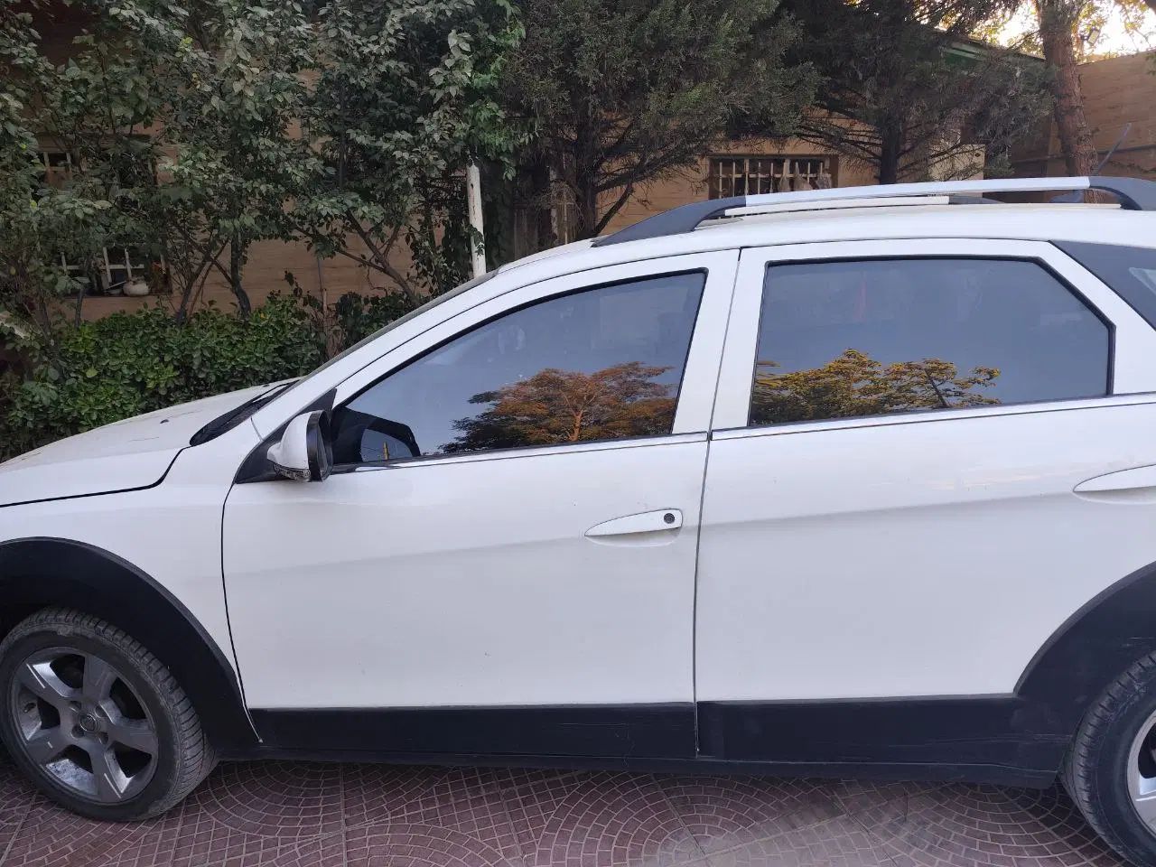 دانگ فنگ H30 کراس اتوماتیک - 1397