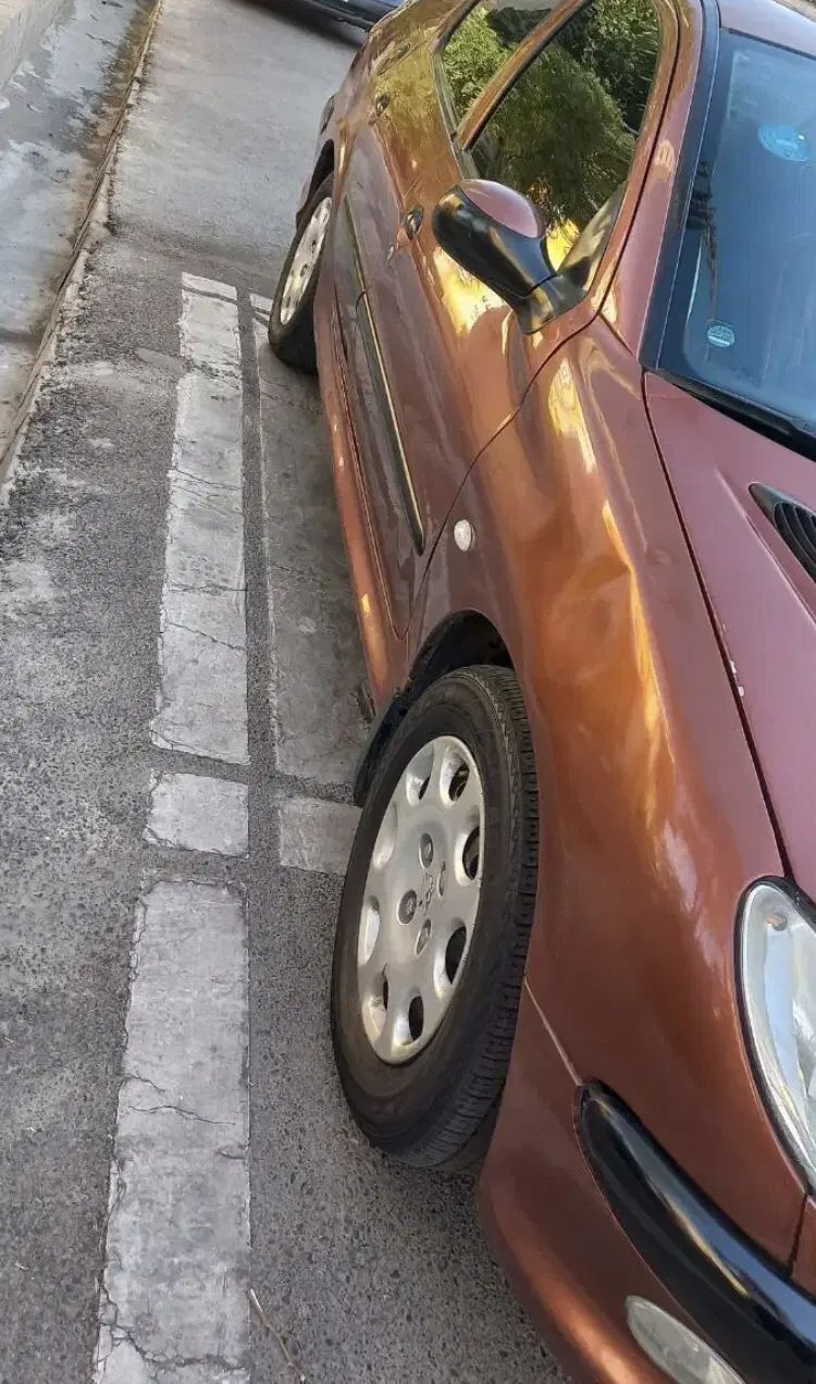 پژو ۲۰۶ صندوق دار v8 - 1388