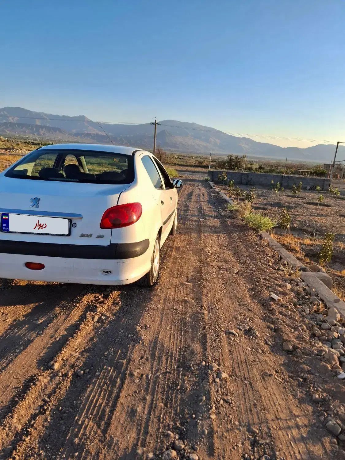پژو ۲۰۶ صندوق دار v8 - 1393