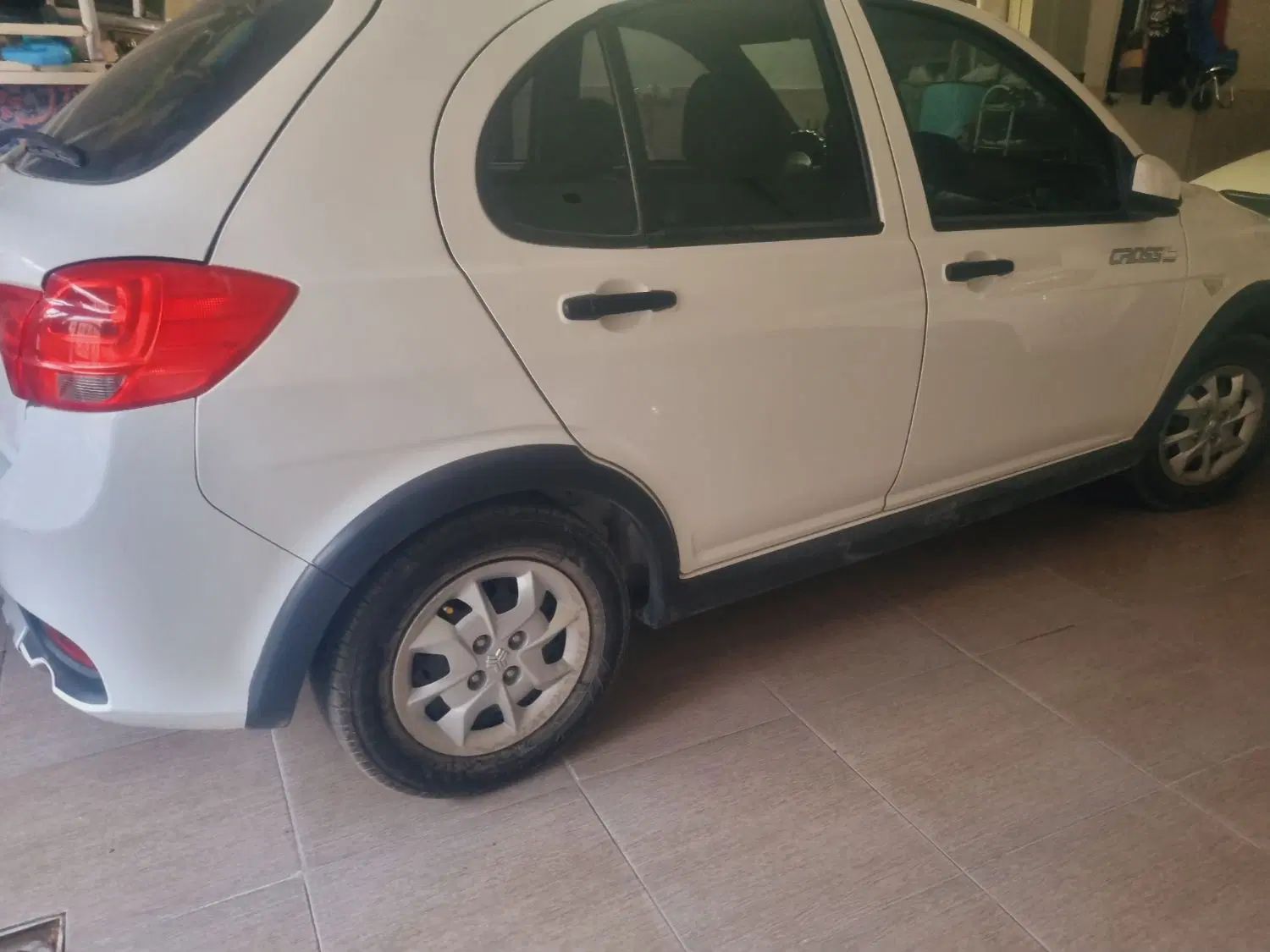 خودرو کوییک، معمولی آگهی ann_20455390