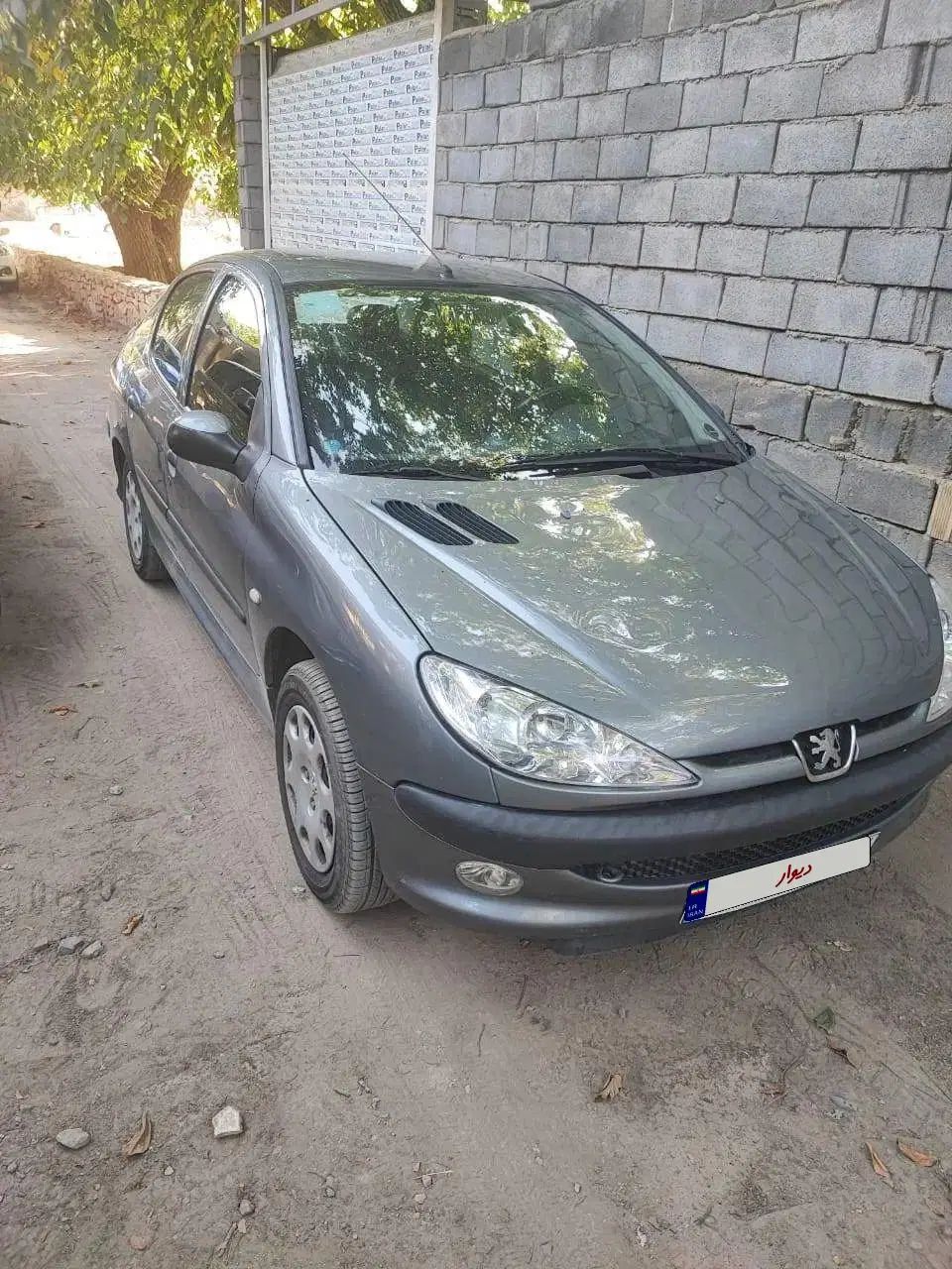 پژو ۲۰۶ صندوق دار v8 - 1396