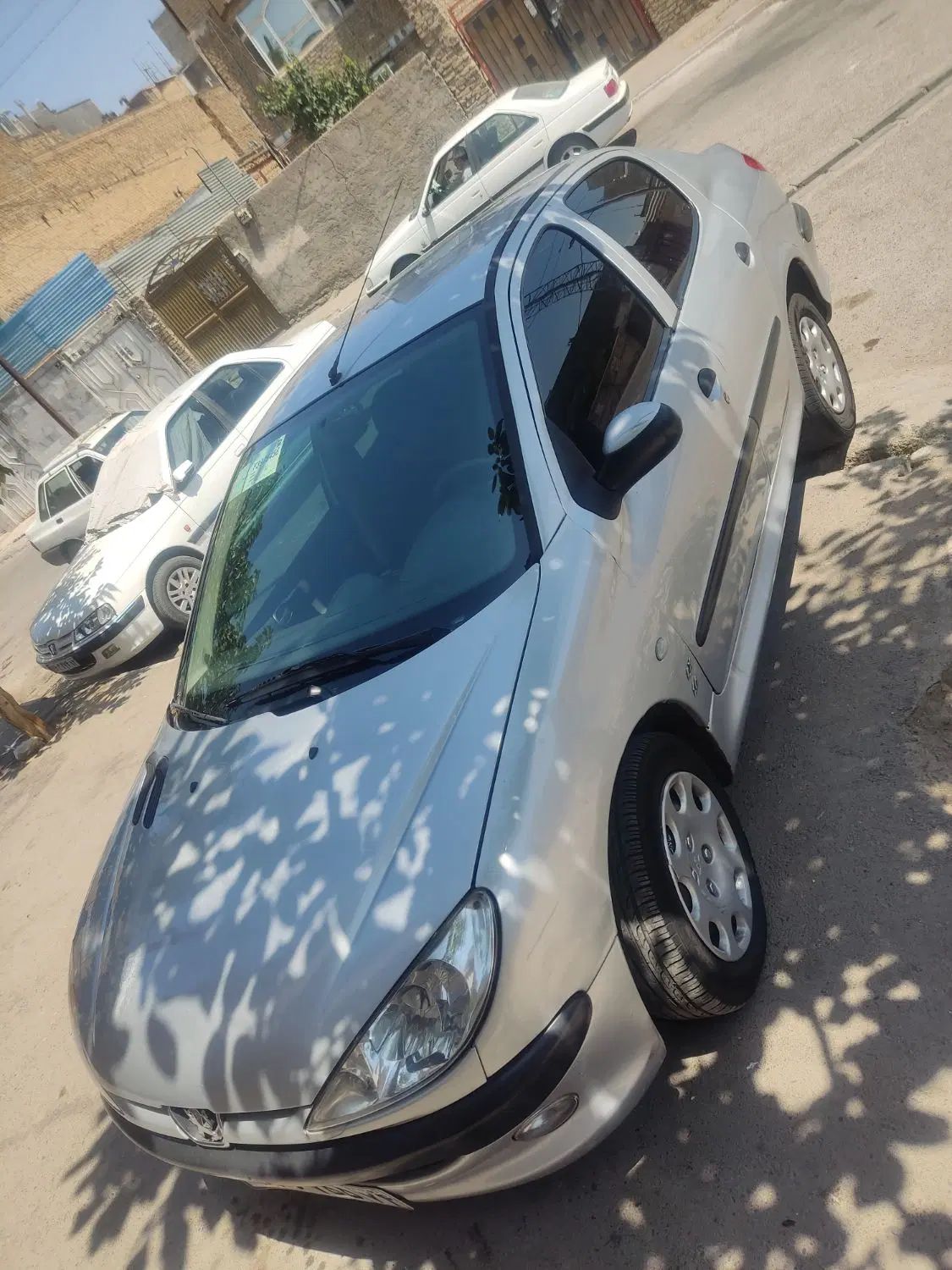 پژو ۲۰۶ صندوق دار v8 - 1392