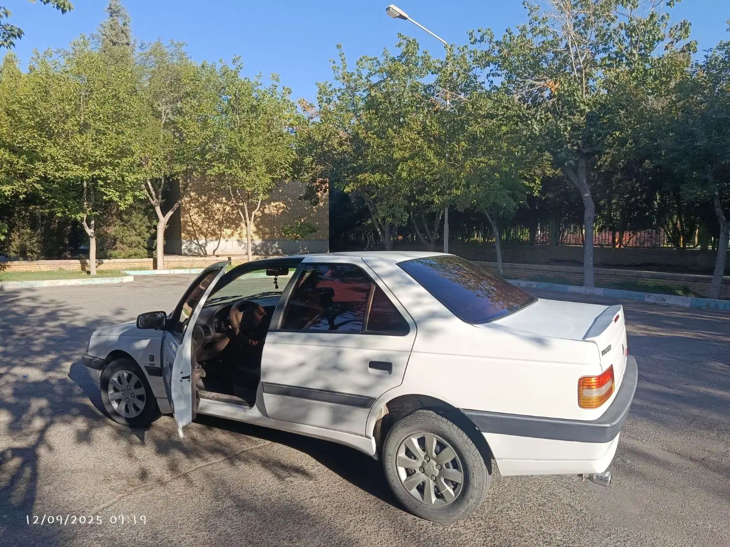 پژو 405 SLX بنزینی TU5 - 1395