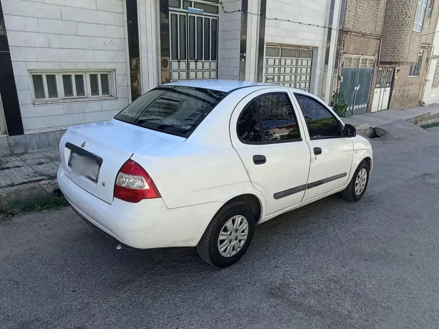 تیبا صندوق دار EX - 1395