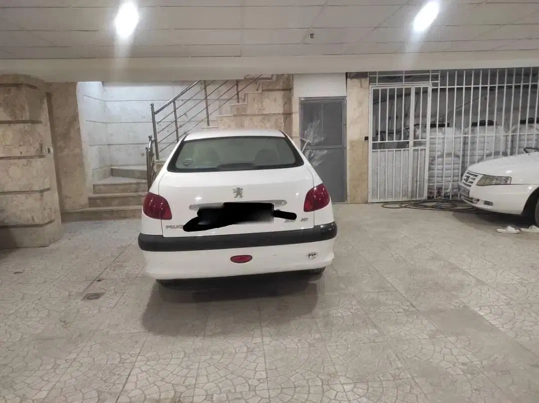 پژو ۲۰۶ صندوق دار v8 - 1398