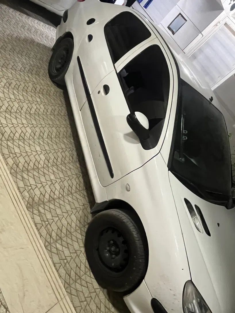 پژو ۲۰۶ صندوق دار v8 - 1390