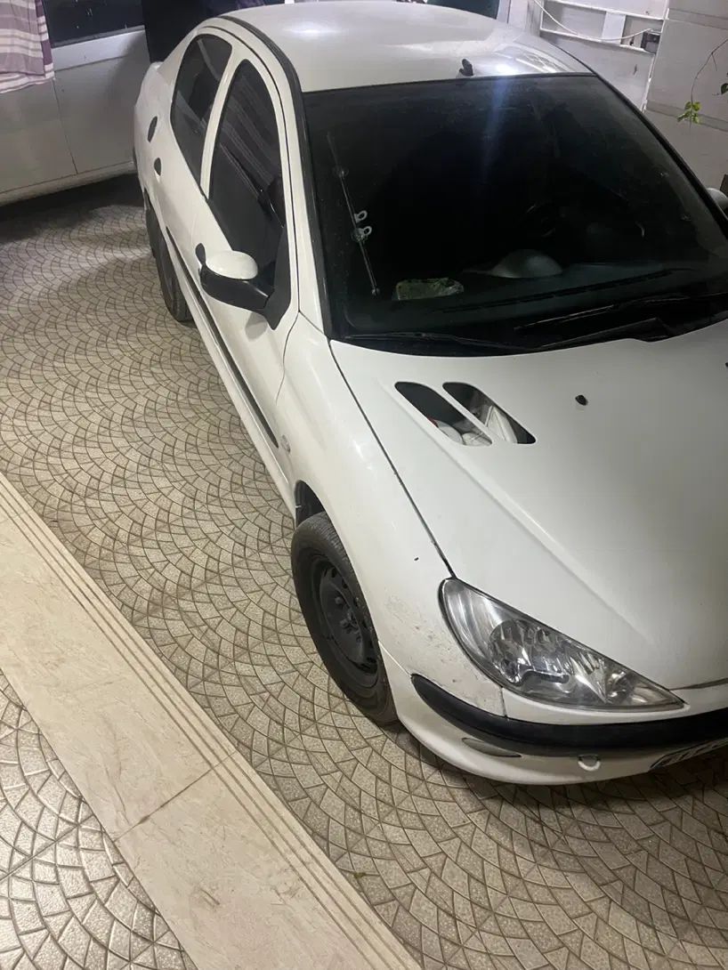 پژو ۲۰۶ صندوق دار v8 - 1390