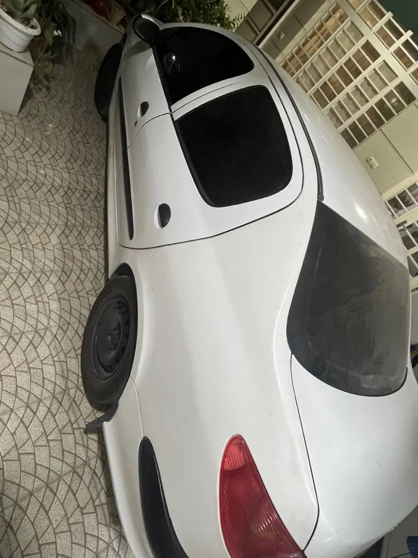 پژو ۲۰۶ صندوق دار v8 - 1390