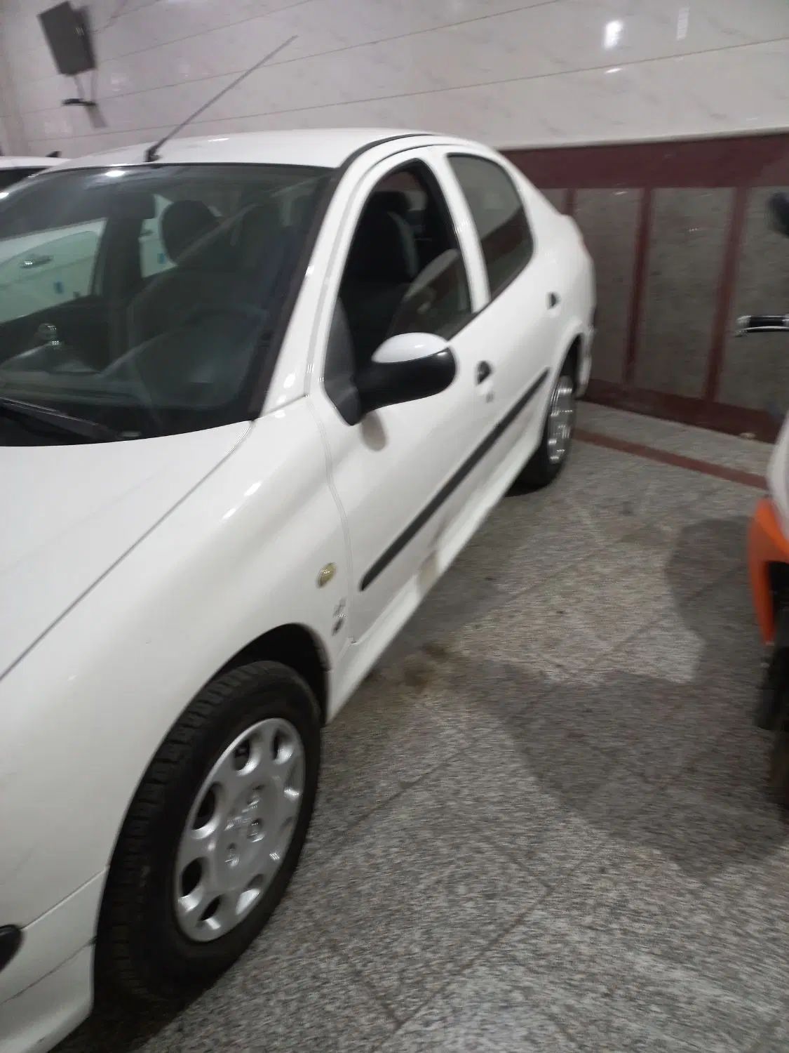 پژو ۲۰۶ صندوق دار v8 - 1393