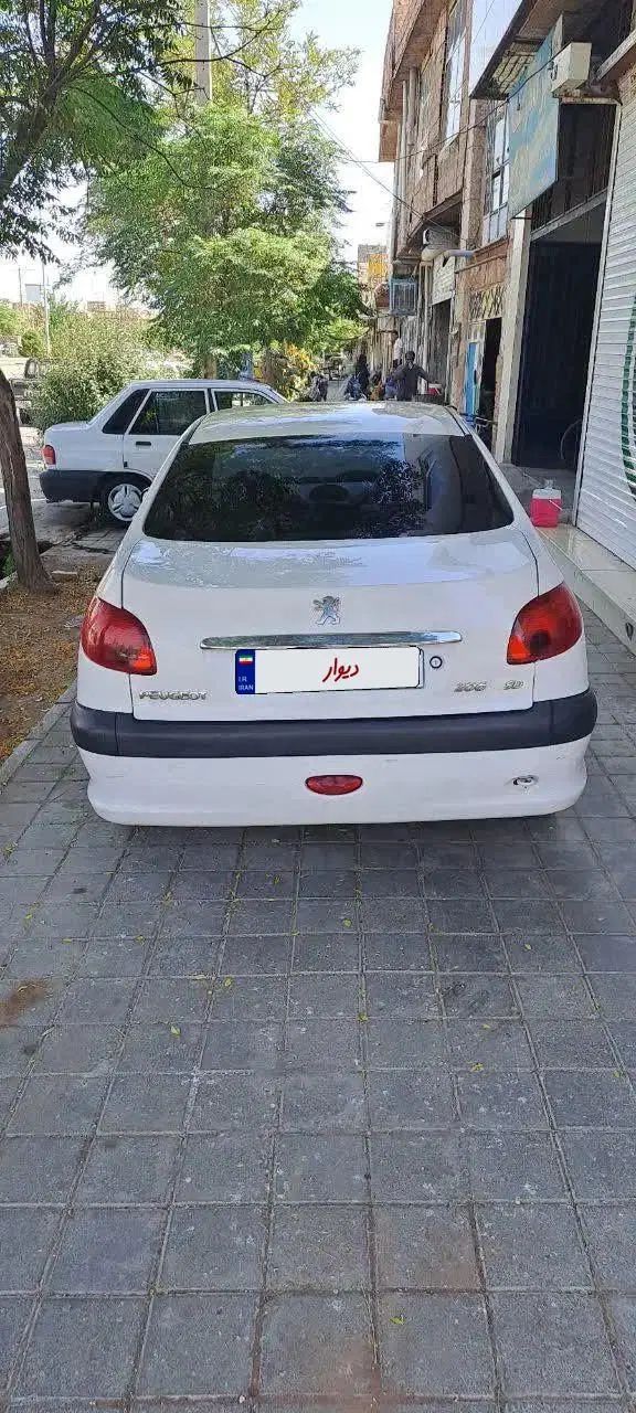 پژو ۲۰۶ صندوق دار v20 - 1388