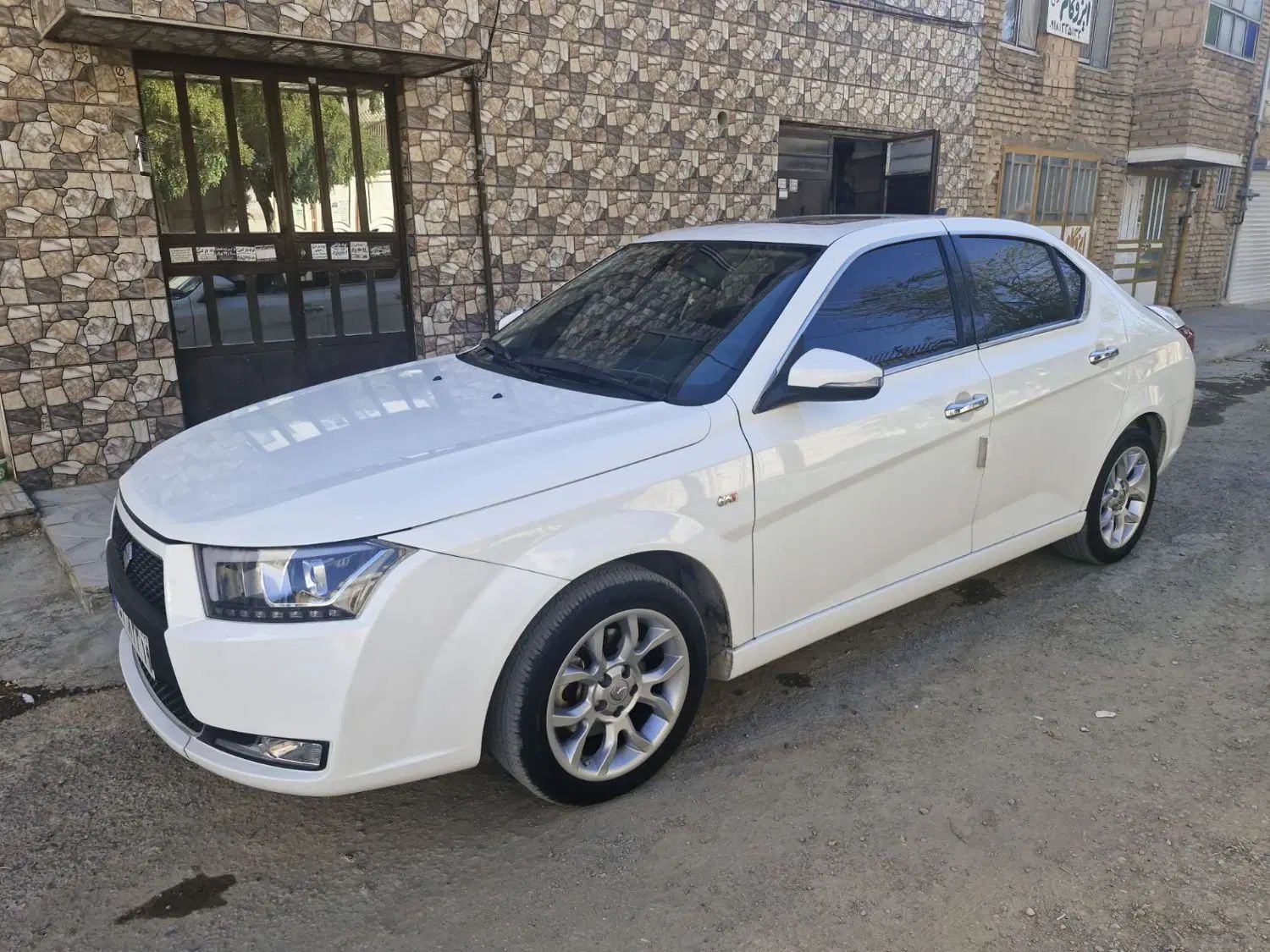 دنا پلاس توربو 6 دنده - 1403