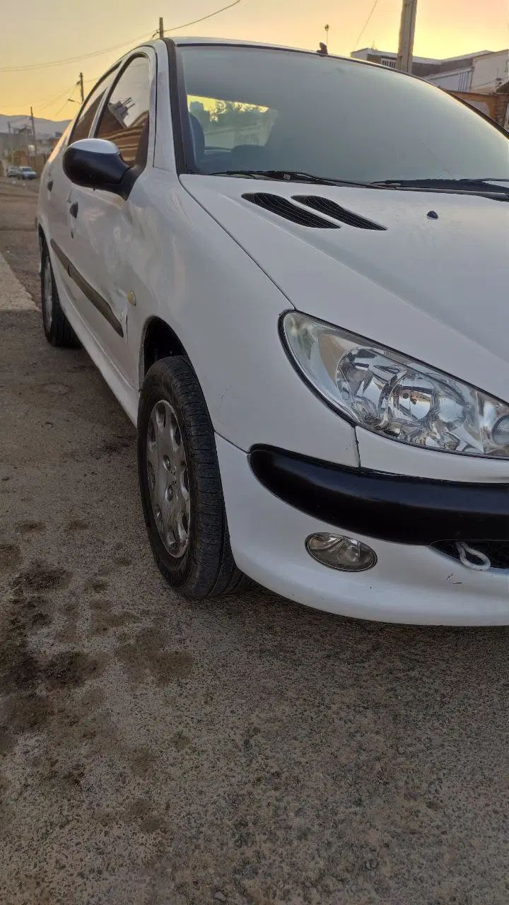 پژو ۲۰۶ صندوق دار v8 - 1386