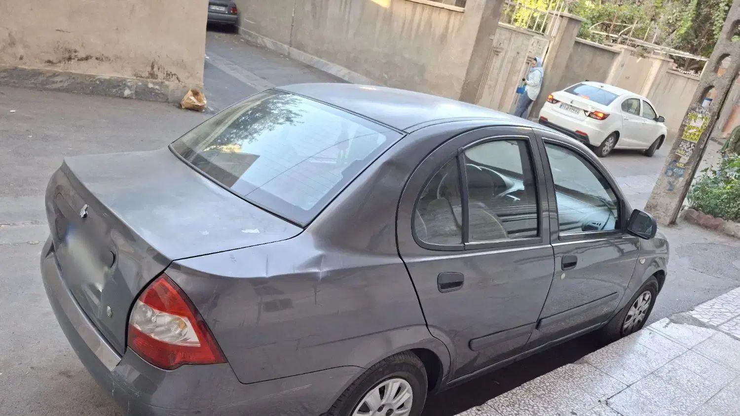 تیبا صندوق دار SX - 1393
