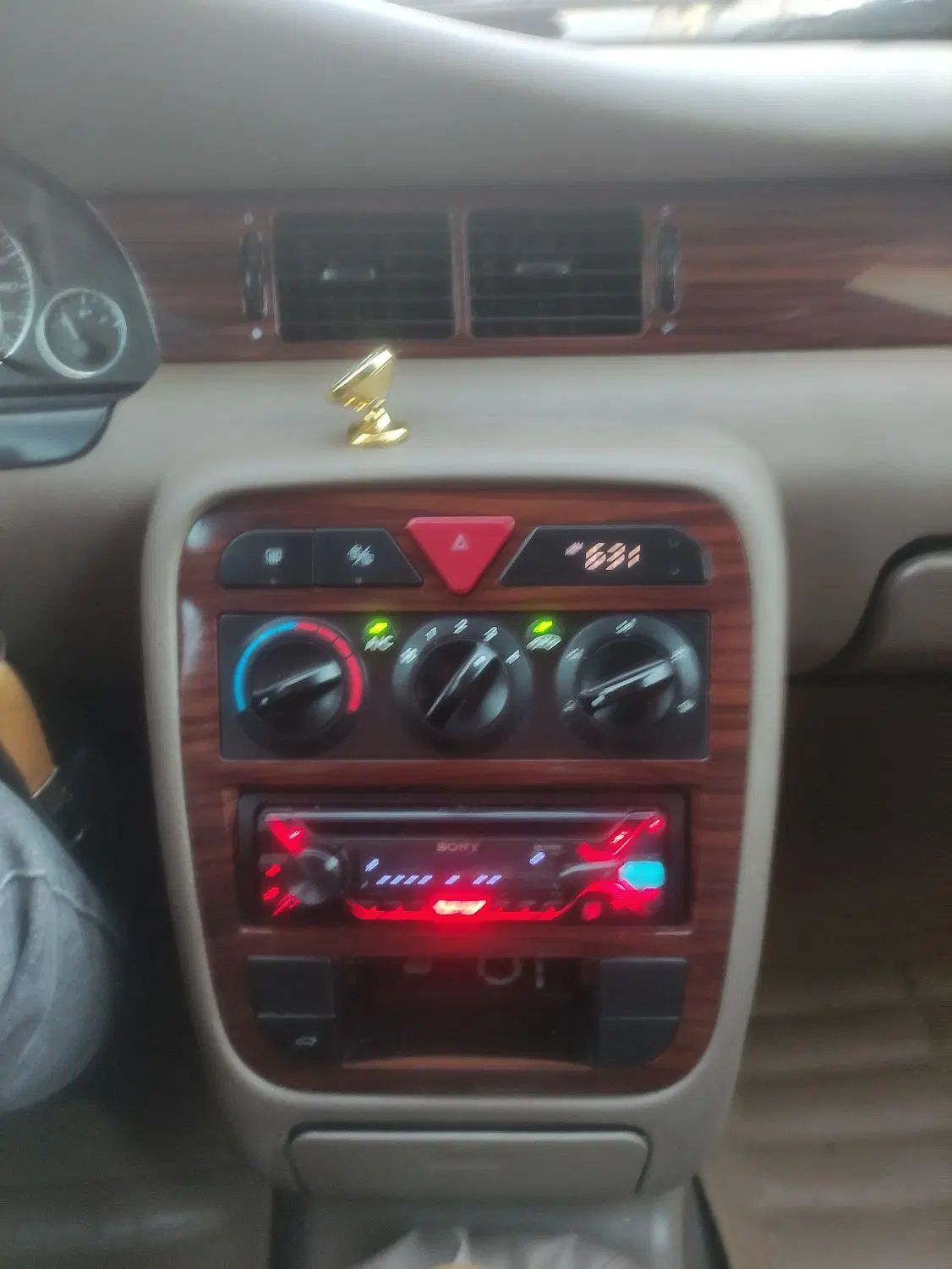 سمند LX XU7 - 1397