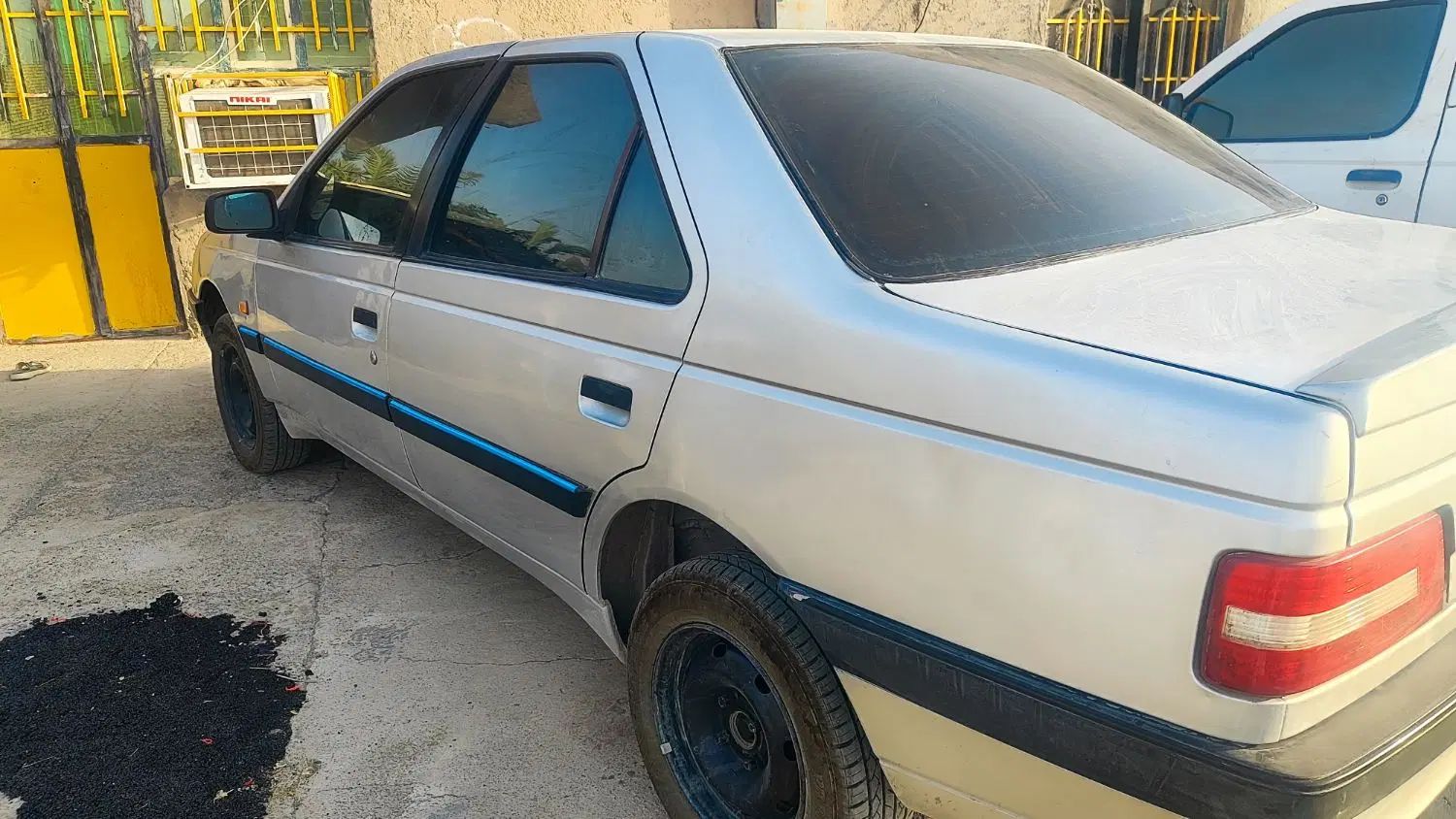 پژو 405 SLX بنزینی  XU7 - 1389