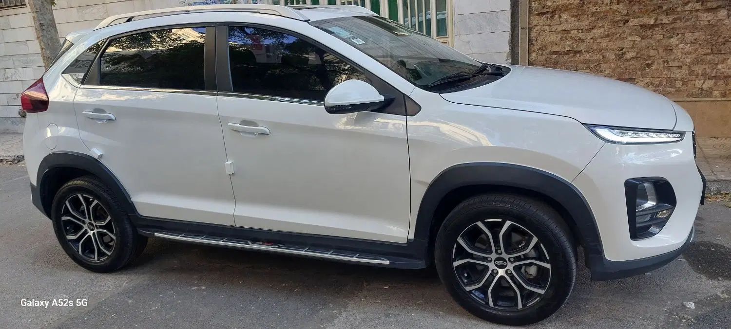 ام وی ام X22 پرو دنده‌ای - 1402