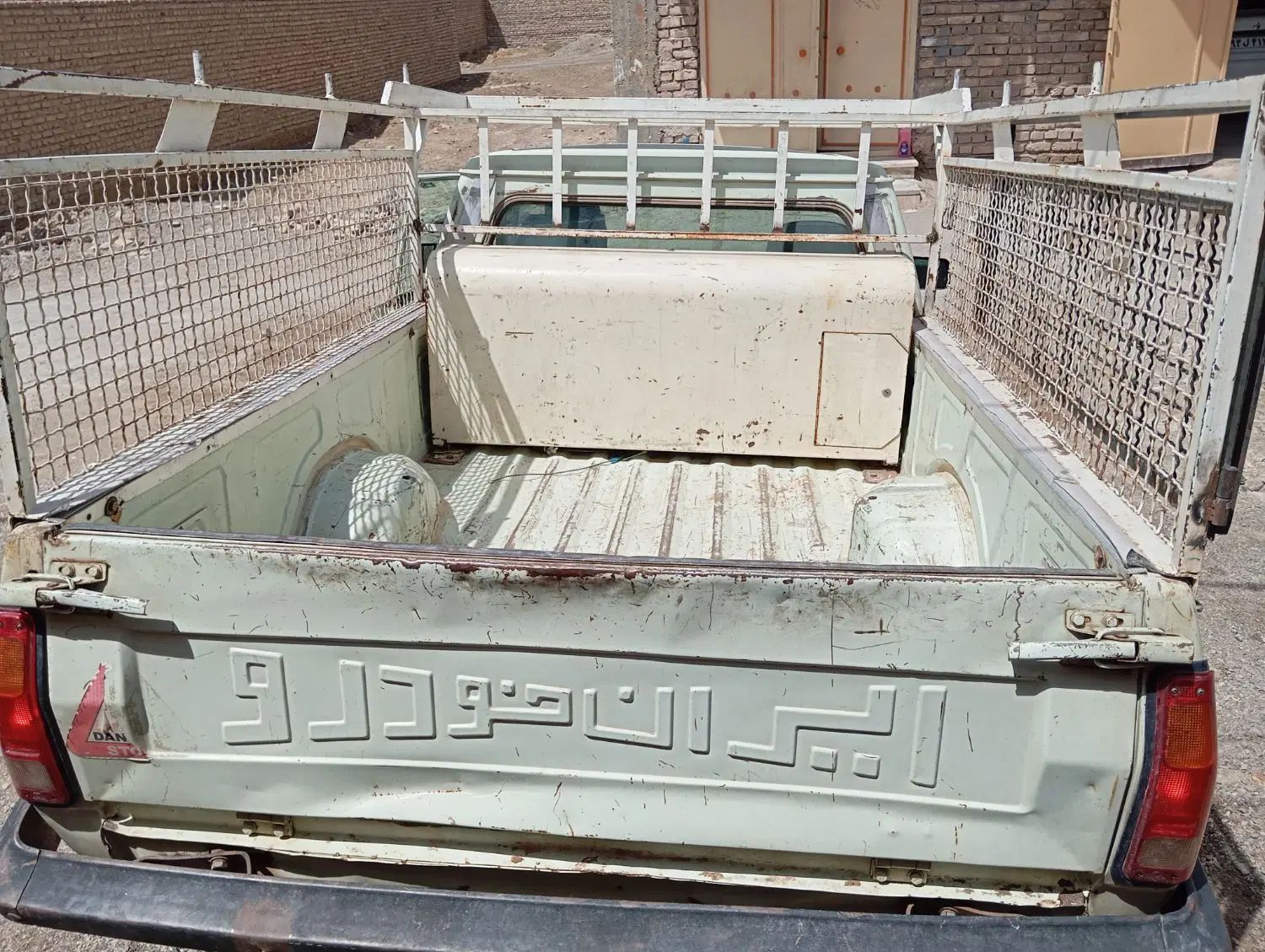 پیکان سواری دوگانه سوز - 1383