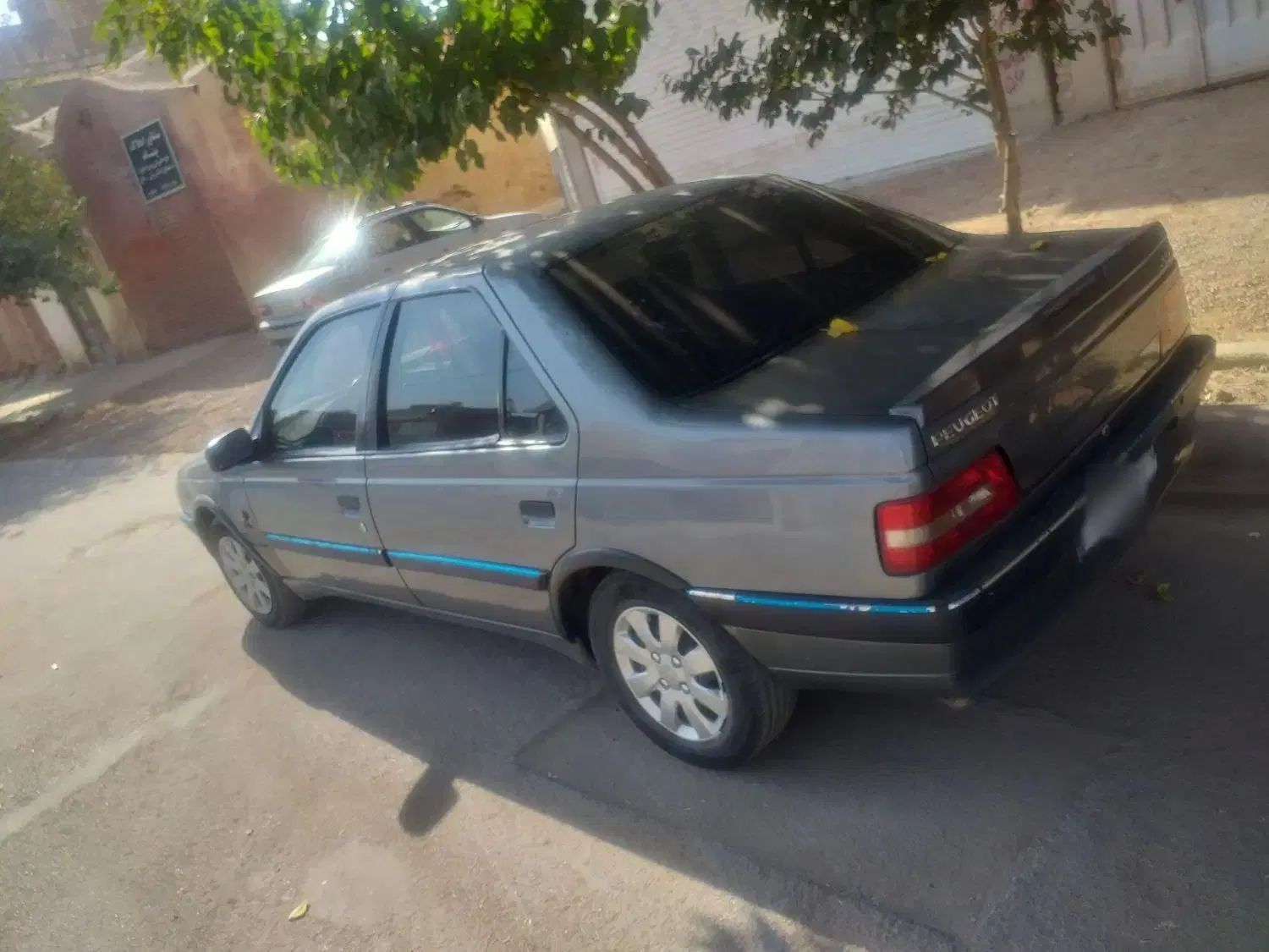 پژو 405 SLX بنزینی TU5 - 1390