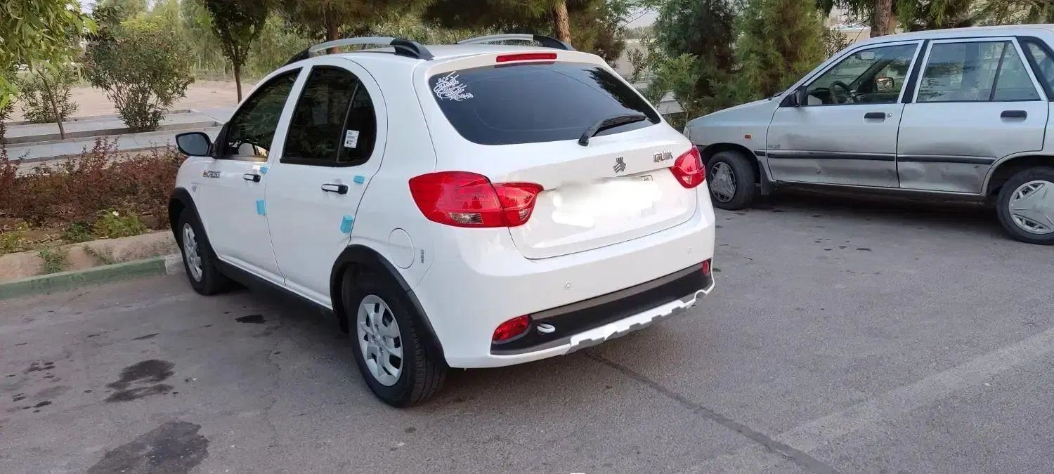 خودرو کوییک، معمولی آگهی ann_20458016