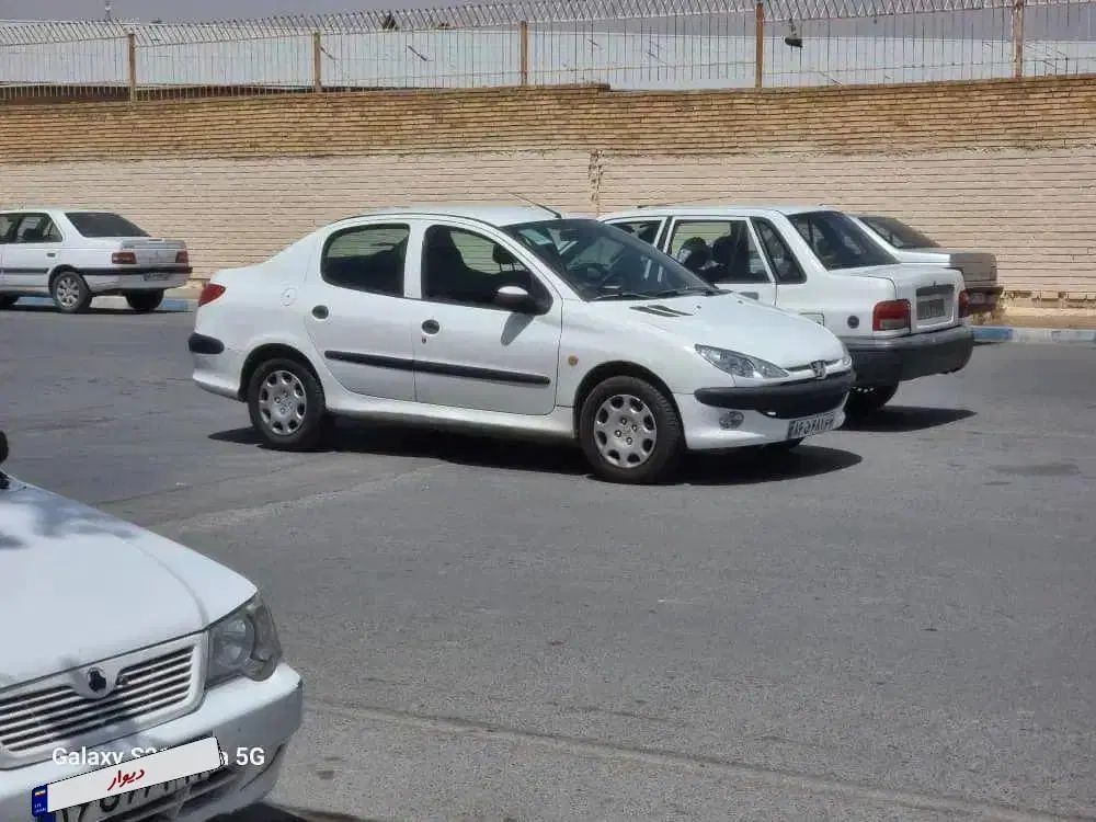 پژو ۲۰۶ صندوق دار v8 - 1394