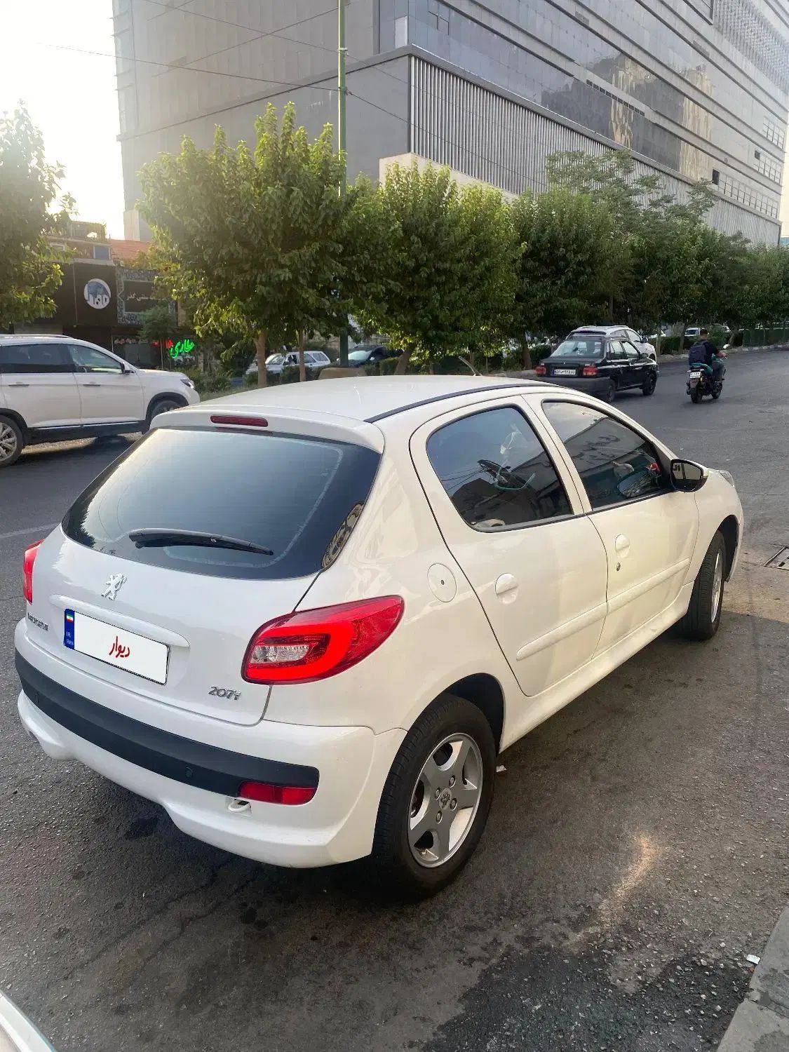 پژو 207 اتوماتیک TU5P - 1403
