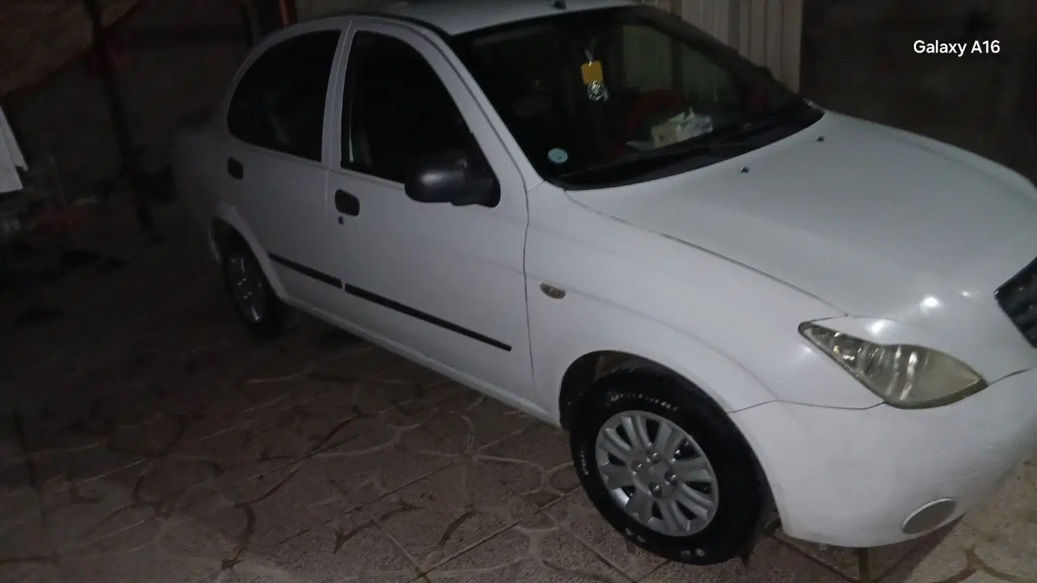 تیبا صندوق دار SX - 1398