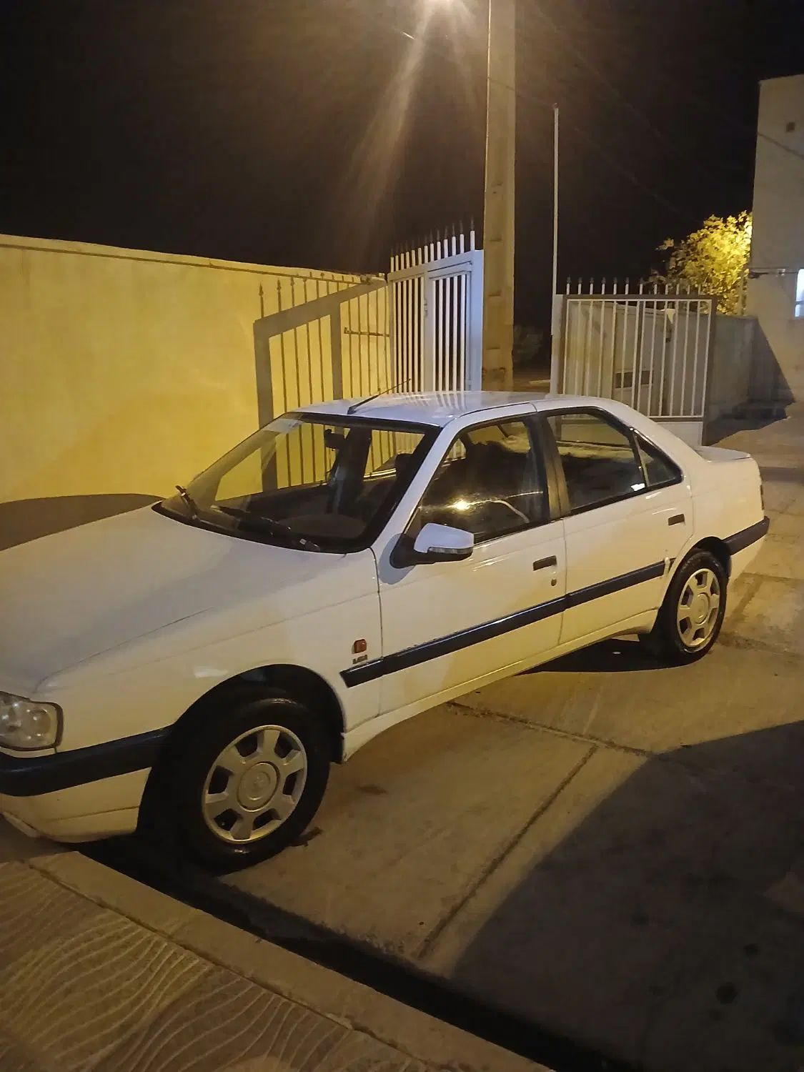 پژو 405 SLX بنزینی TU5 - 1392