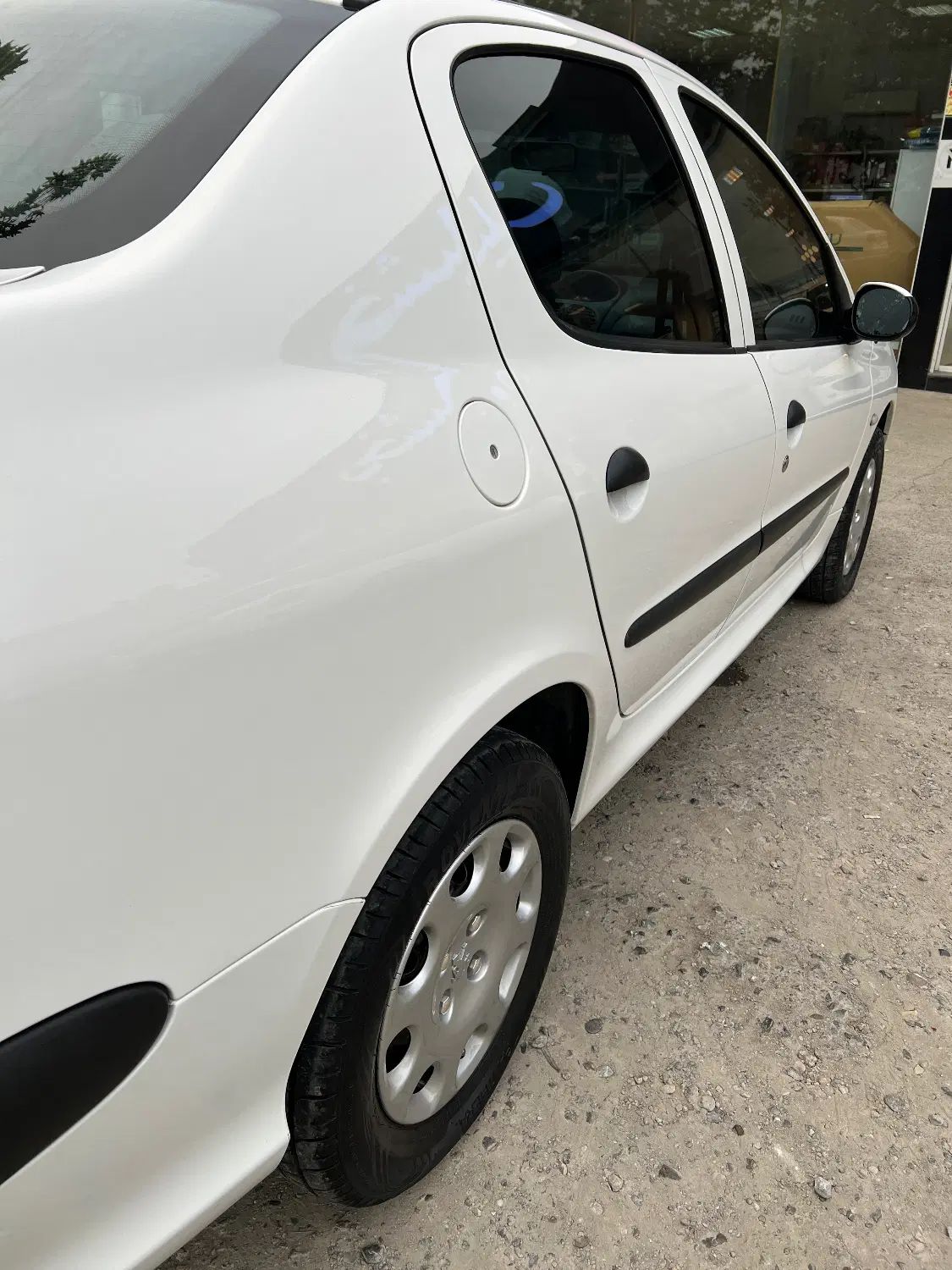 پژو ۲۰۶ صندوق دار v8 - 1393