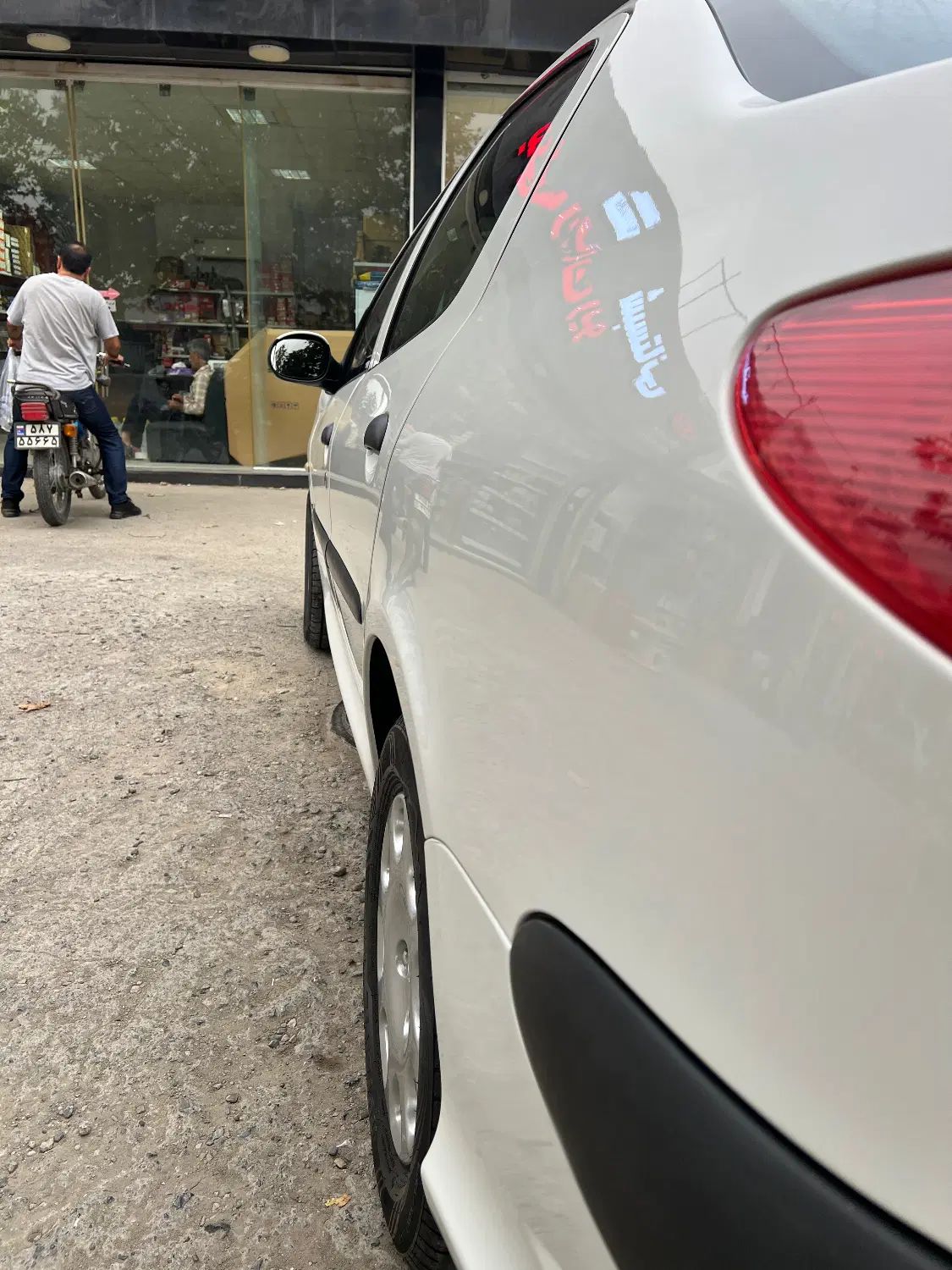 پژو ۲۰۶ صندوق دار v8 - 1393