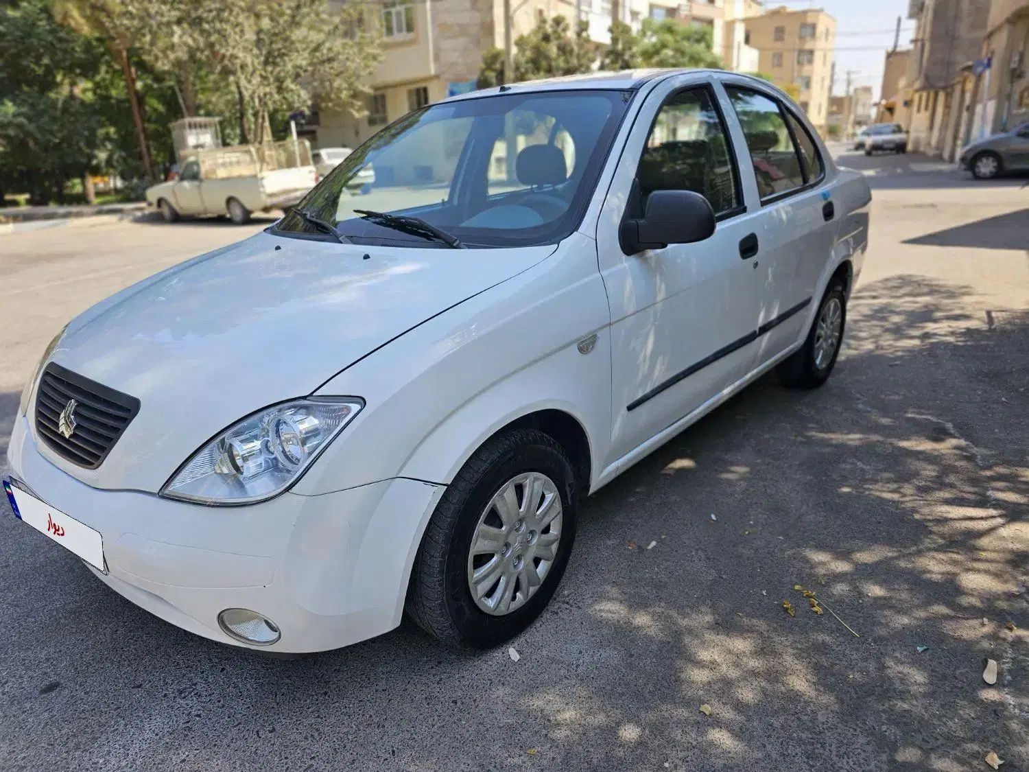 تیبا صندوق دار SX - 1392