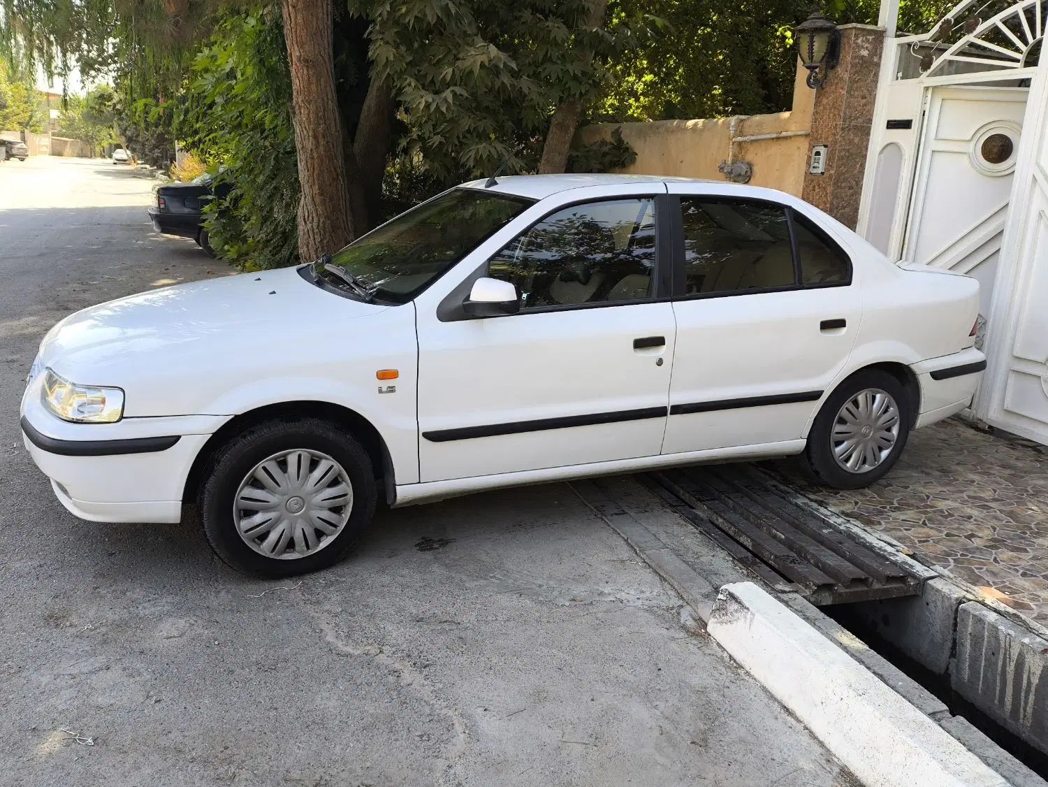 سمند LX XU7 - 1395