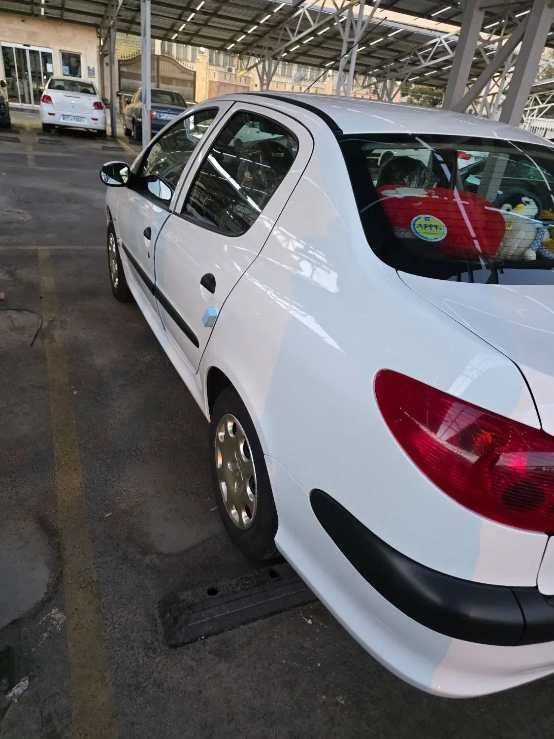 پژو ۲۰۶ صندوق دار v8 - 1399
