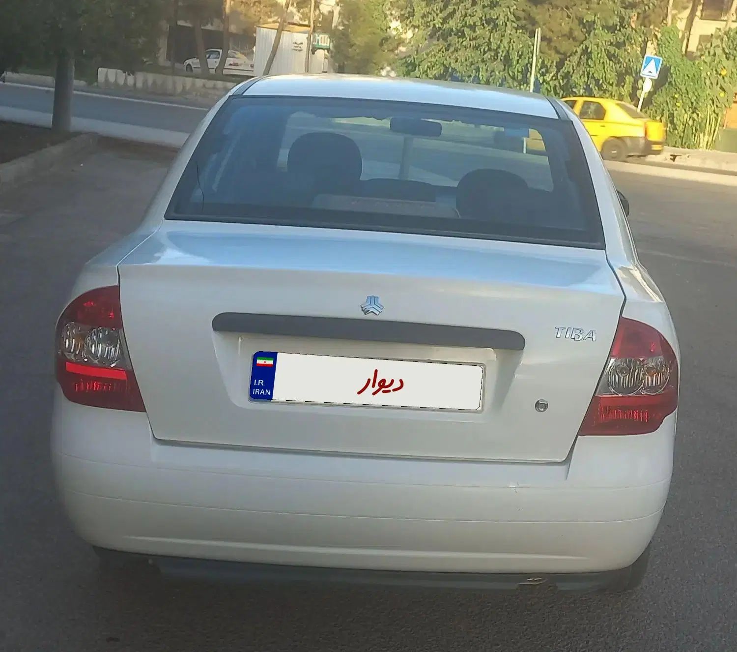 تیبا صندوق دار SX - 1400