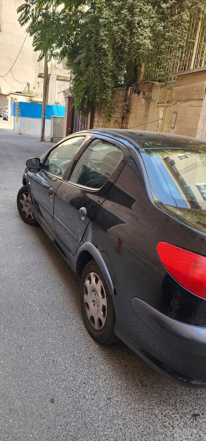 پژو ۲۰۶ صندوق دار v8 - 1389