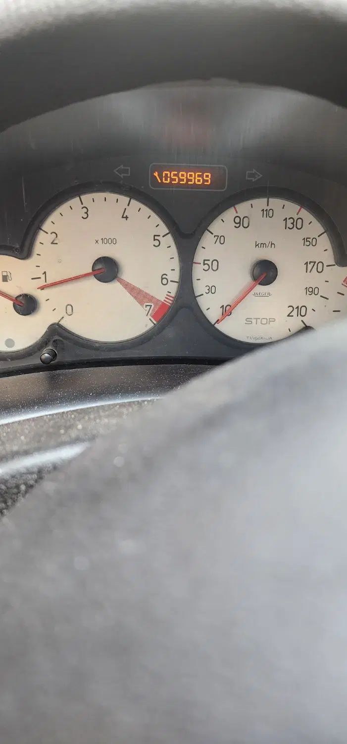 پژو ۲۰۶ صندوق دار v8 - 1389